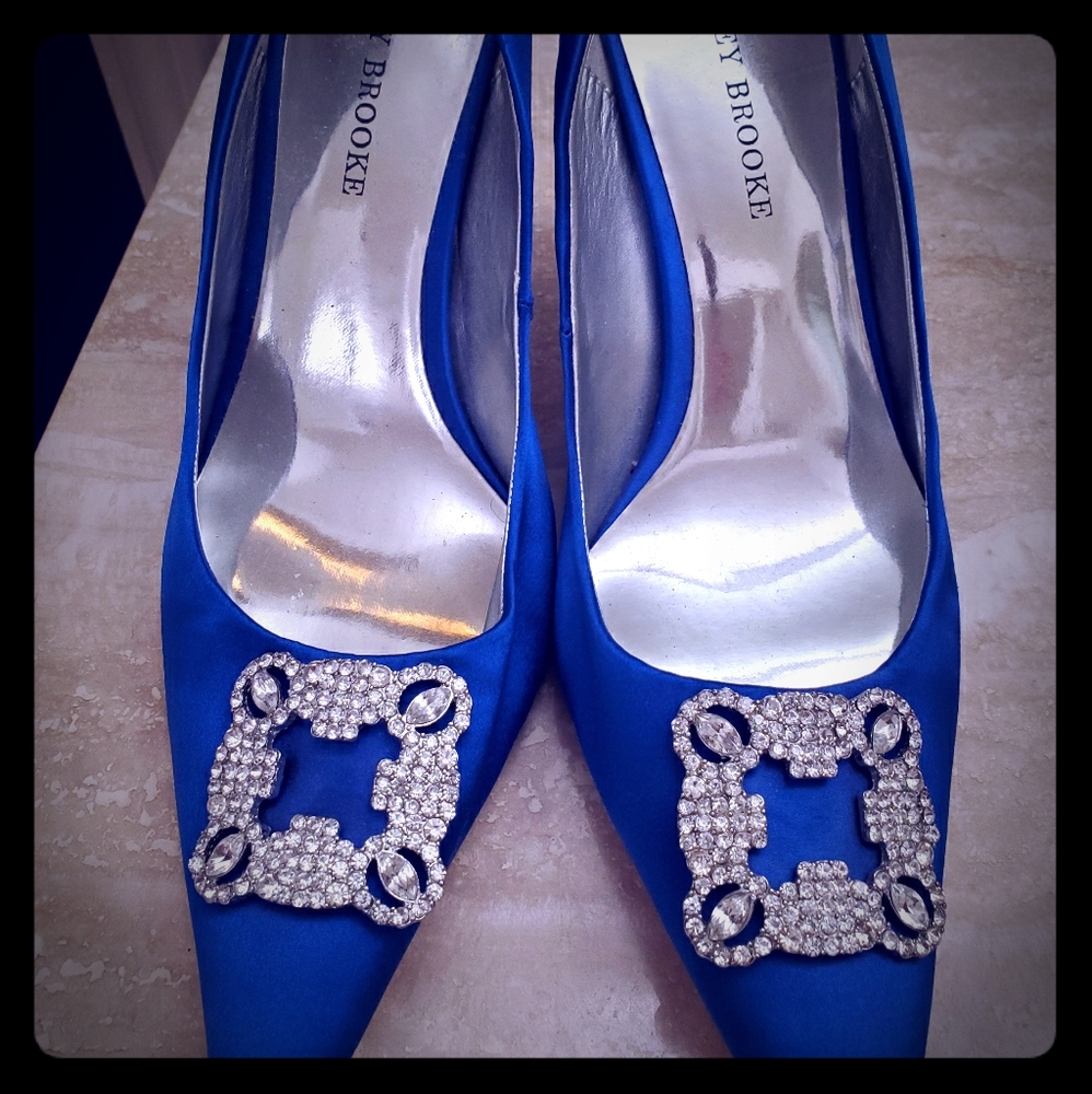 Shoe